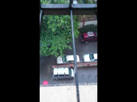 Mumbai Ki Pehli Barsat Rim Zim Mast Barsat