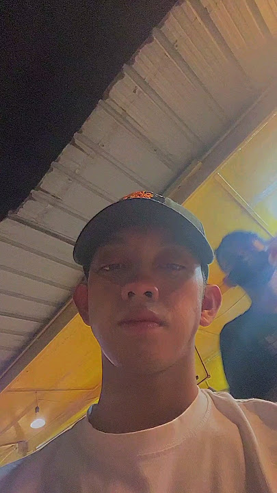 Ismail Izzani makan kat mana tu..