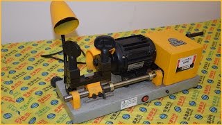 Key copy machine car key cutting machine key code machine automatic key cutting machine
