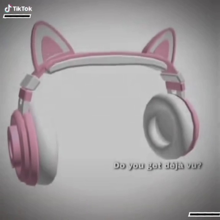 Kangen sama kak Nafisa fidela main Roblox lagi ☹️ sekarang udah gak pernah main lagi ya kak? ☹️....