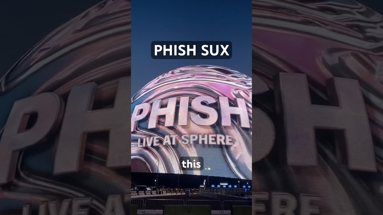 Ver “Phish sux.” One man’s opinion is a music journalist’s interview bite. #phishband #concert #sphere en YouTube Ver “Phish sux.” One man’s opinion is a music journalist’s interview bite. #phishband #concert #sphere en YouTube