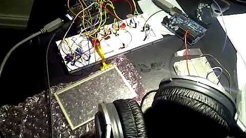 Arduino Waveshield playing looped drum samples