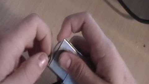 Zippo 101: Replacing a Flint