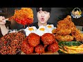 Asmr mukbang  poulet frit bifteck nouilles aux haricots noirs kimchi nourriture corenne