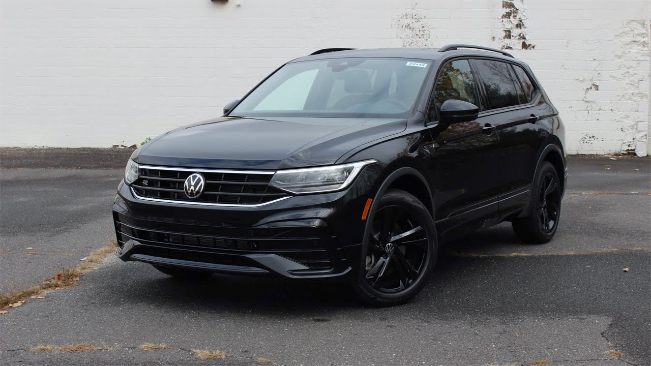 New 2023 Volkswagen Tiguan SE R-Line Black SUV in Glendale #237230