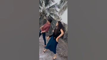 Thumbnail of Yaar Indha Saalai Oram Short Dance Cover 🥰 by Navaneeth &Sivapriya
