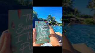 Things I’m convinced every reader likes 📚📕📖 #shorts #books Wealth