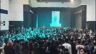 GILA❗ 1 GEDUNG MENYANYI‼️SEX PUNK - PACCARITA. Live at Kandea Kampoeng Chaos, 26/02/2023.