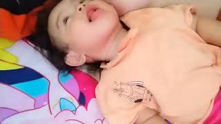 Gái Xinh Cho Con Bú Breastfeeding Mom And Baby Beautiful