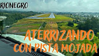 Aproximación y aterrizaje desde cabina de mando Aeropuerto Internacional José María Córdova |