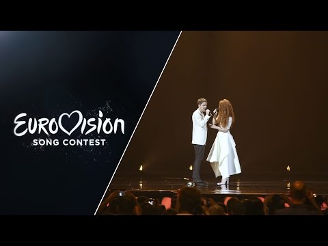 MÃ¸rland & Debrah Scarlett - A Monster Like Me (Norway) - LIVE at Eurovision 2015 Grand Final