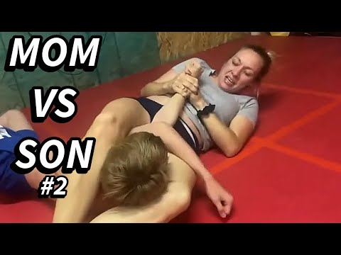 MOM VS SON #2 #fight #fightforfun #fighting #fightingkids #submission #train #training #rnc #choke