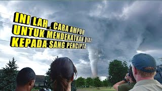 BEGINILAH KETIKA ILMUAN LAGI GABUT, BADAI TORNADO AJA DITANGKAP - alur cerita film twister