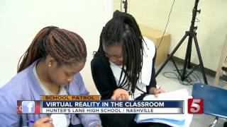 School Patrol: Learning History Through Virtual Reality