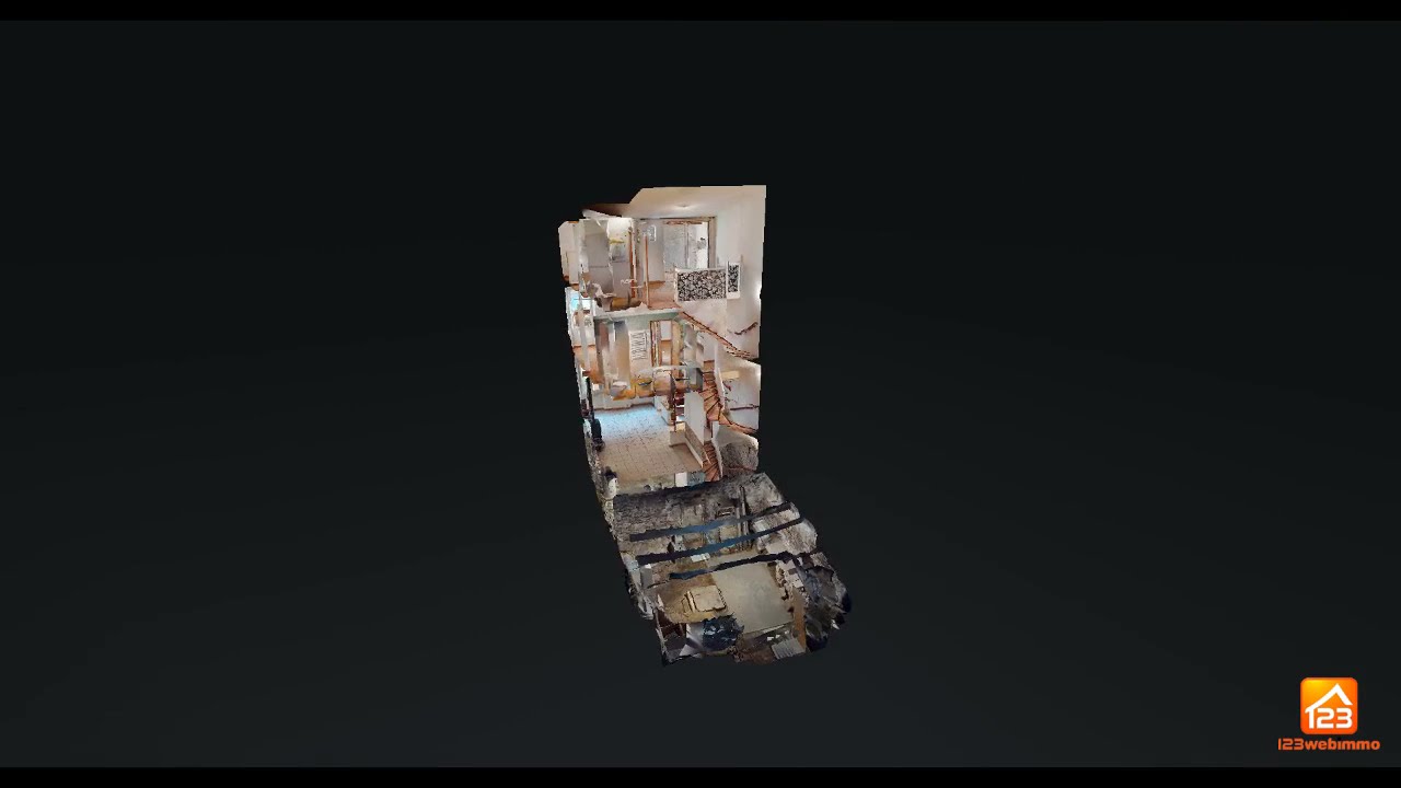 Cuers - Maison de village T5 82 m²