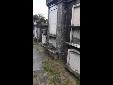 Video: Pemakaman Lafayette di New Orleans