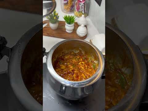 Shabana's Familyのレシピ: チキンワリダール（豆と鶏のカレー）