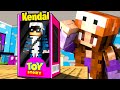 DIVENTIAMO DEI GIOCATTOLI NEL NASCONDINO DI MINECRAFT
