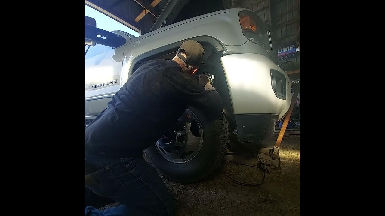 Replacing glow plugs on 2018 GMC Duramax 6.6 Liter diesel passenger's