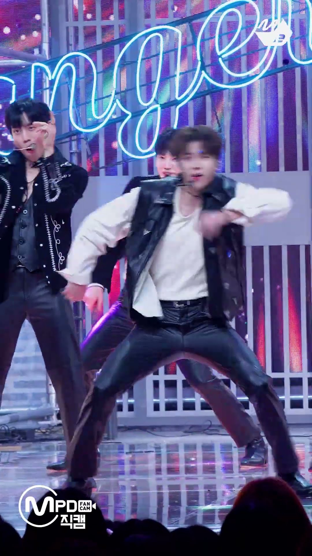 40초 요약으로 보는 인피니트 'Dangerous' 직캠
