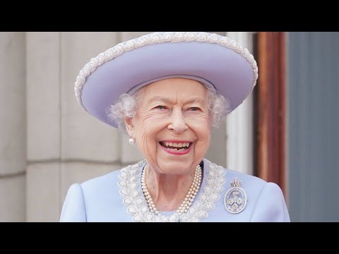 Queen's Platinum Jubilee kicks off in Britain to honor Elizabeth II