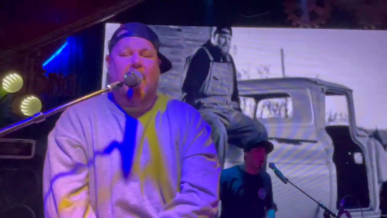 Big B – “Before I Leave This Place” (Live at SRH Fest)