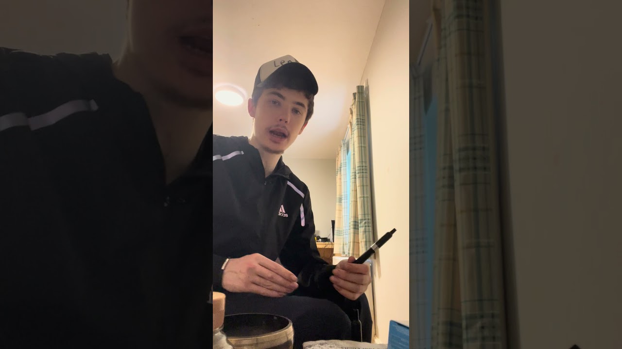 Trying out dinner lady vape for your own review 