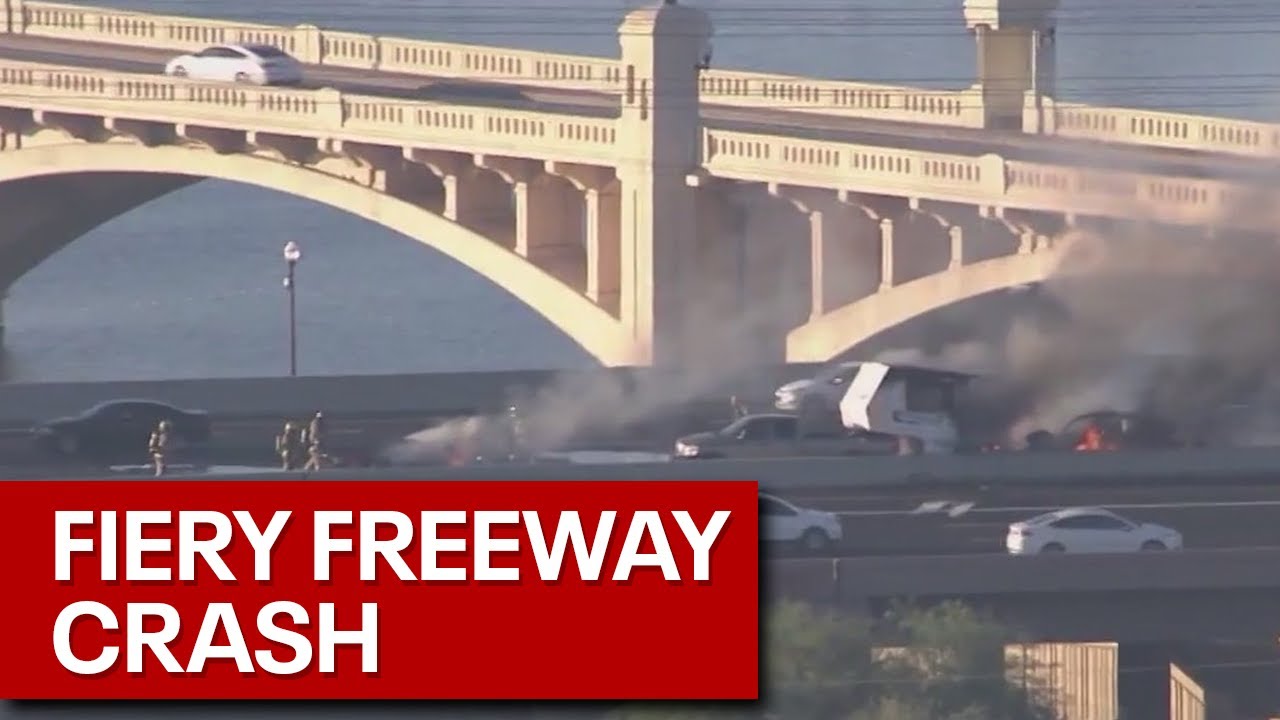 Driver killed in fiery Loop 202 crash - YouTube