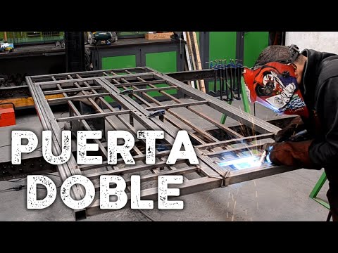 PUERTA DOBLE EN HIERRO