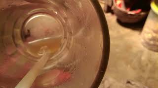 Download Lagu Suara minum pakai sedotan sampai titik air penghabisan MP3