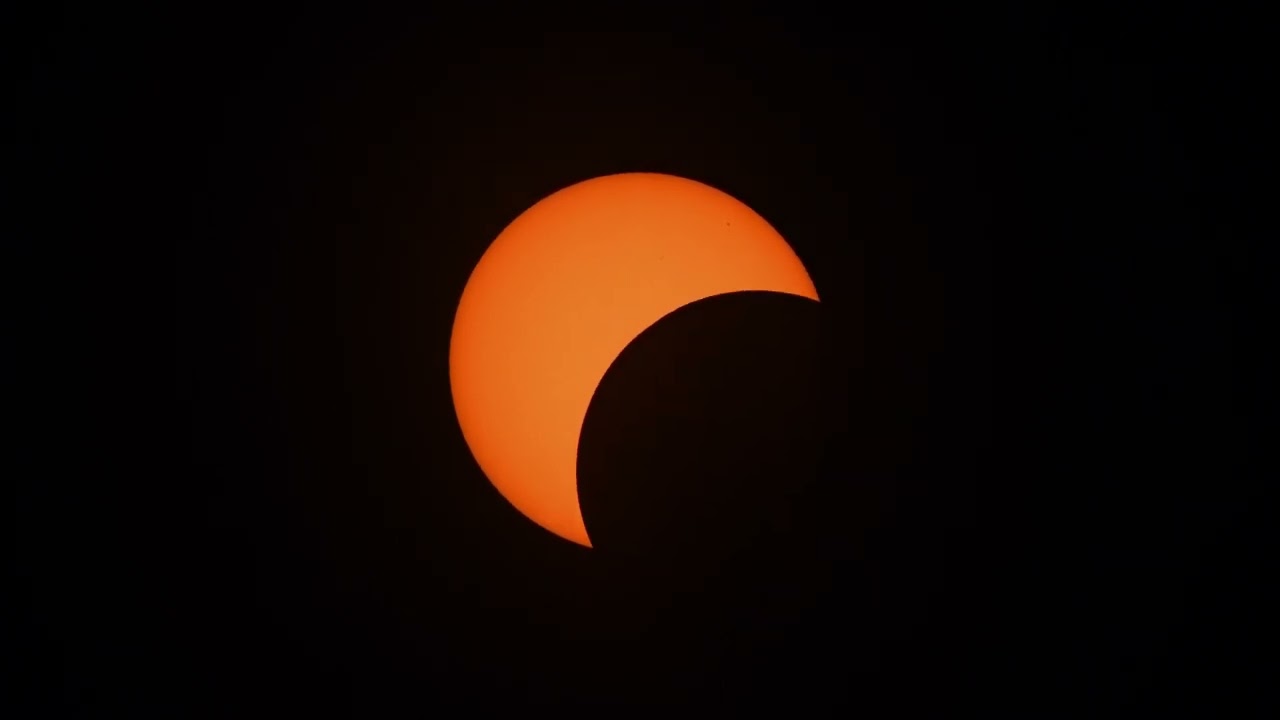 Amazing 4K 2023 Annular Eclipse Time Lapse from St. Petersburg, FL