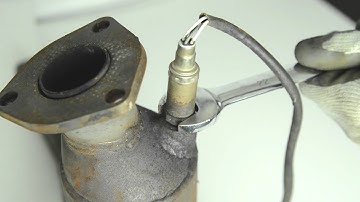 How to remove a stuck Oxygen (02) sensor with a Mini-Ductor® II +