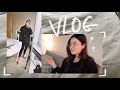 VLOG | Hang out with me while I fail at doing my taxes