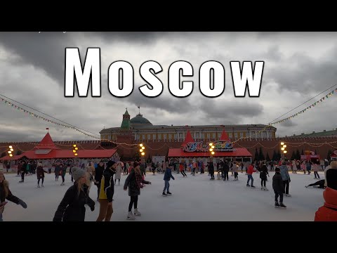 فيديو: يتجول في موسكو: نوافير Tsaritsyno