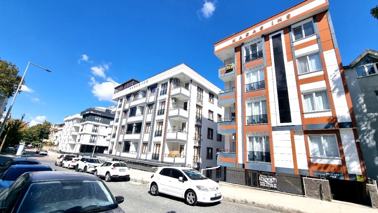 شقة للبيع وسط اسطنبول السعر بدل 100الف دولار الان 85.000دولار  غرفتين وصالة  العنوان #بيليك_دوزو