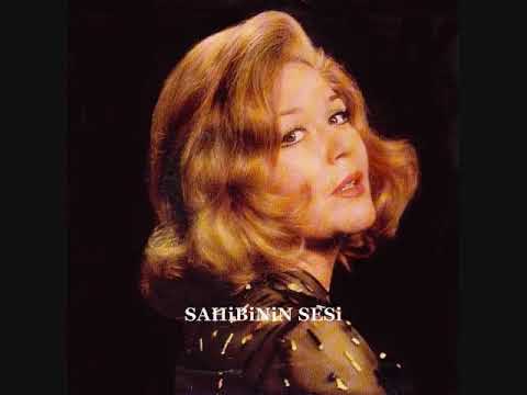 Nesrin Sipahi - Hasretle Bu şeb Gâh Uyudum Gâhi Uyandım
