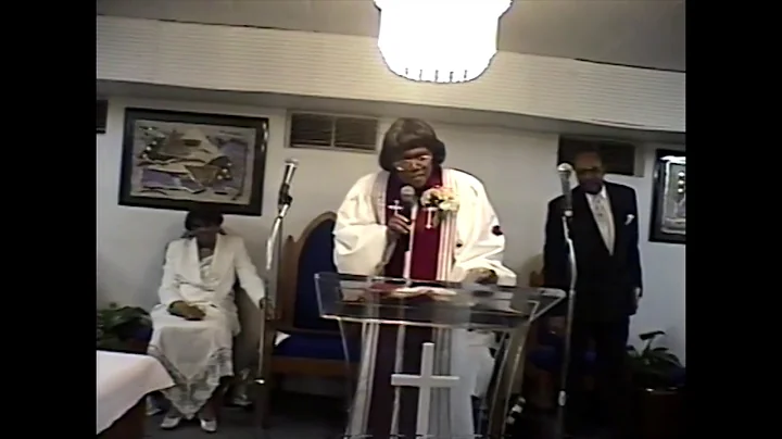 Dr. Christine Morris