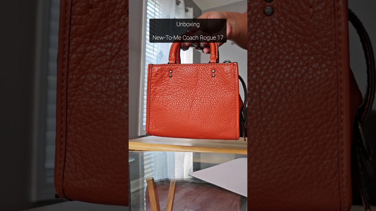 Unboxing My New-To-Me Coach Rogue 17 