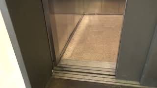 Junky KONE EcoSpace MRL Traction Elevators - Publix Super Market Garage - Huntsville, AL