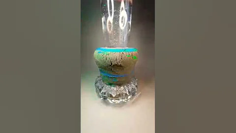 Satisfying video | Relaxing cutt and squish crunchy kinetic sand #shorts