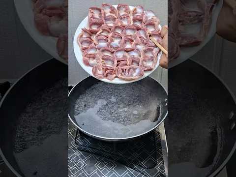 Adnan Afzaal Food Secretsのレシピ: ストリートフード風スパイシーチキンレバーカラヒ | パキスタンレシピ