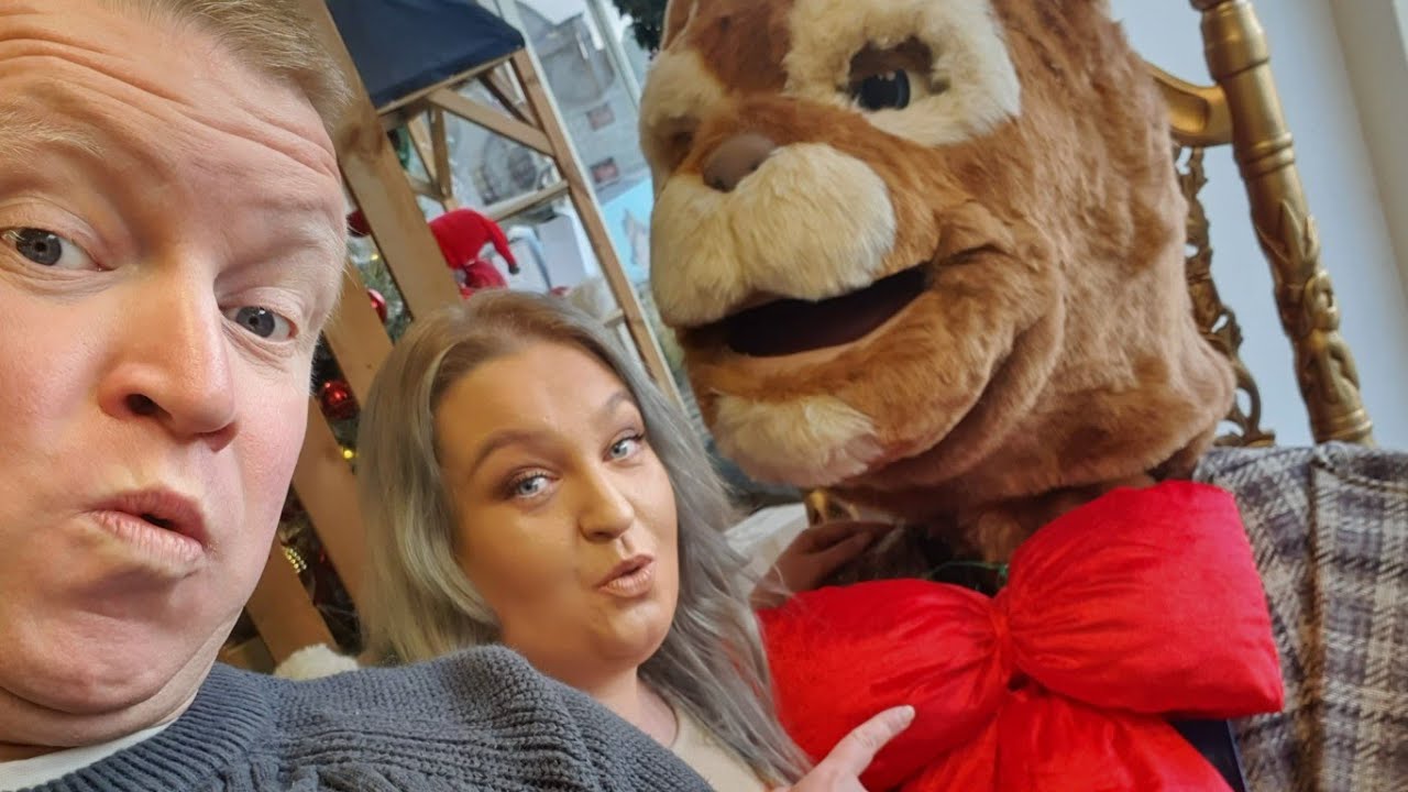 Короткий разговор между невысоким мужчиной и человеком нормального роста 😄