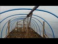 Перетяжка пленки на теплице из ПВХ труб.|Hauling the film on the greenhouse out of PVC pipes.