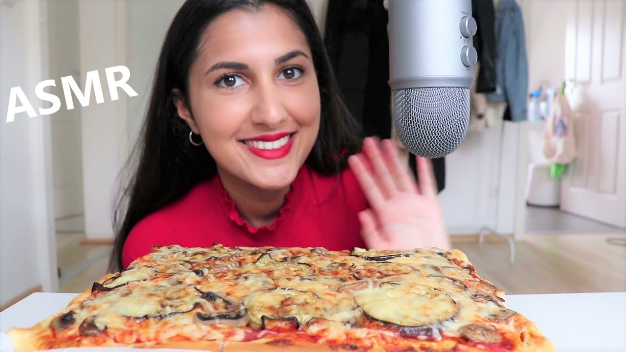 ASMR | SELFMADE PIZZA | EGGPLANT MUSHROOM CHEESE | EATING AND CHEWING SOUNDS | MUKBANG | breeze eats
