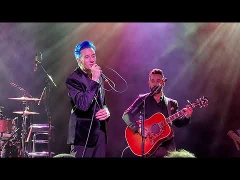 The Juliana Theory - Something Isn't Right Here