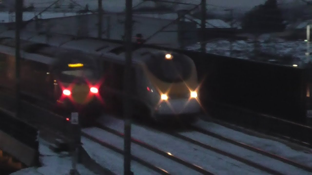 High Speed Trains at Rainham, HS1 (In Snow) - 10/12/17