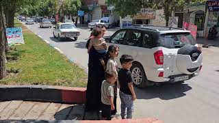 Tayyabaning Hoshemga qarshi shikoyati.  Bolalar uchun maktab formasini sotib olish