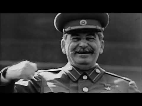 СТАЛИН ТАНЦУЕТ НА ПАРАДЕ 9 МАЯ 1945г.  А я Русский, ты Грузин.