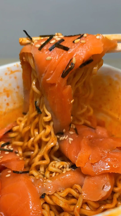 samyang buldak ramen with smoked salmon slices #asmr #koreanfood