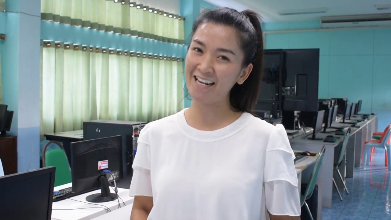 โรงเรียนชุมชนชุมแพ Amy Chumchon Chumphae School